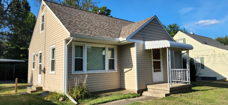 Primary Photo - 517 Evans Ave