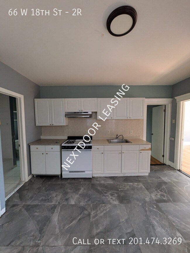 Foto del edificio - 66 W 18th St