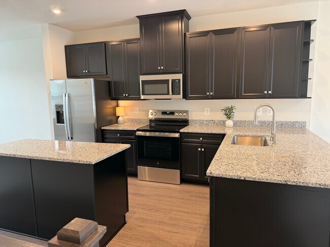 Foto del edificio - 145 Spring Gate Ln