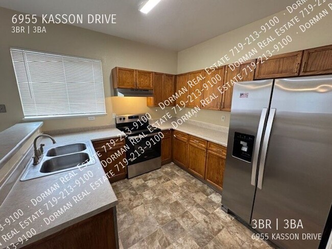 Building Photo - 6955 Kasson Dr