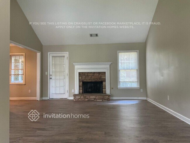 Building Photo - 174 Valleyside Dr