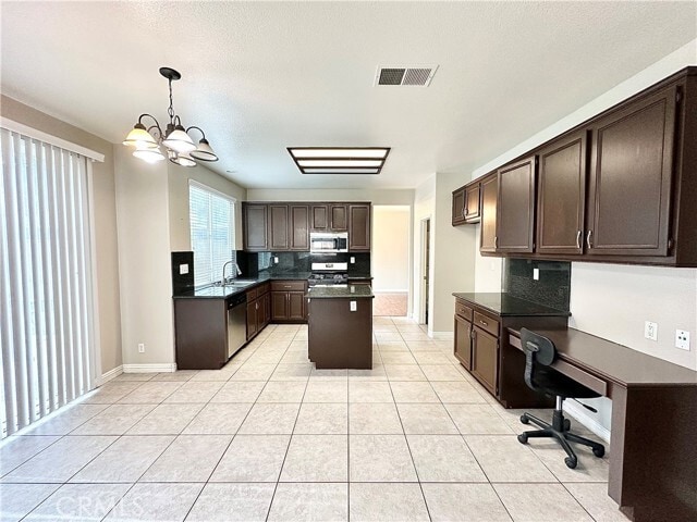 Building Photo - 7407 Carrollton Pl