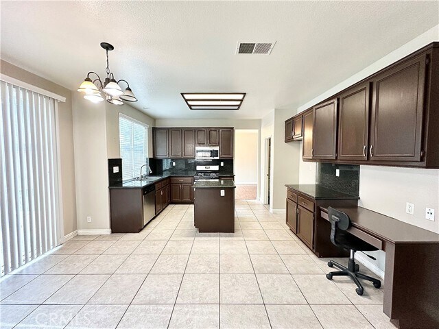 Foto del edificio - 7407 Carrollton Pl