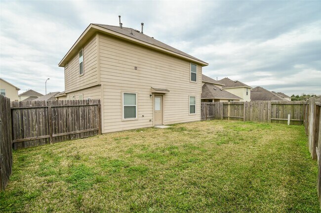 Building Photo - 12631 Wild Columbine Rd