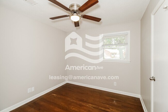 Foto del edificio - 3941 Trotter Rd
