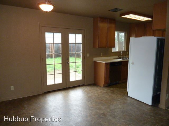 Building Photo - 3 br, 2 bath House - 1091 Beltline Rd.