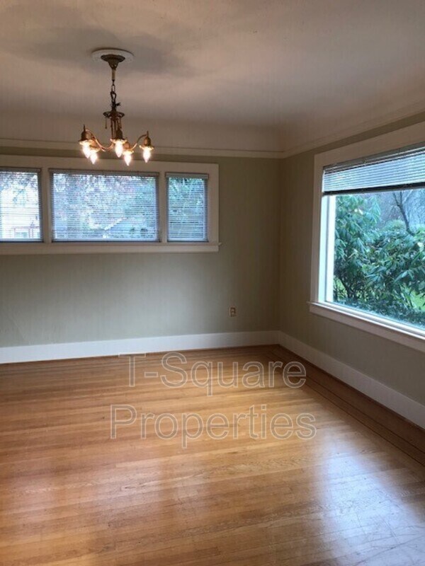 Foto del edificio - 9056 Avondale Rd NE