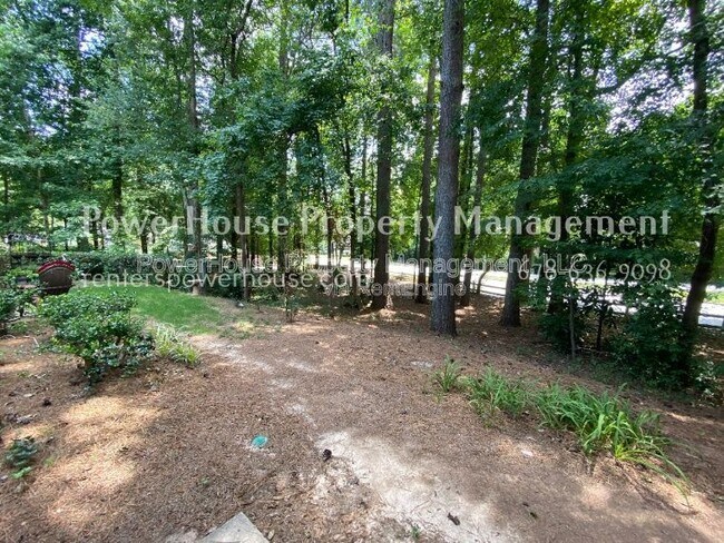 Foto del edificio - 5043 Brookside Ct