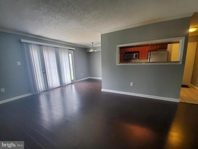 Building Photo - 15560 Horseshoe Ln