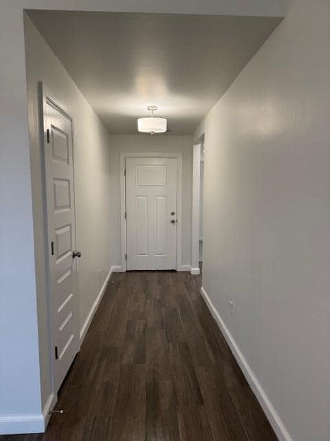Building Photo - 538 Elena Dr