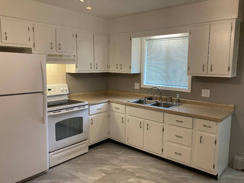 Foto principal - 4612-4612 Tolland Ave