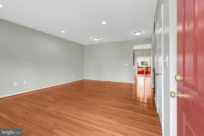 Foto del edificio - 2480 Wheat Meadow Cir