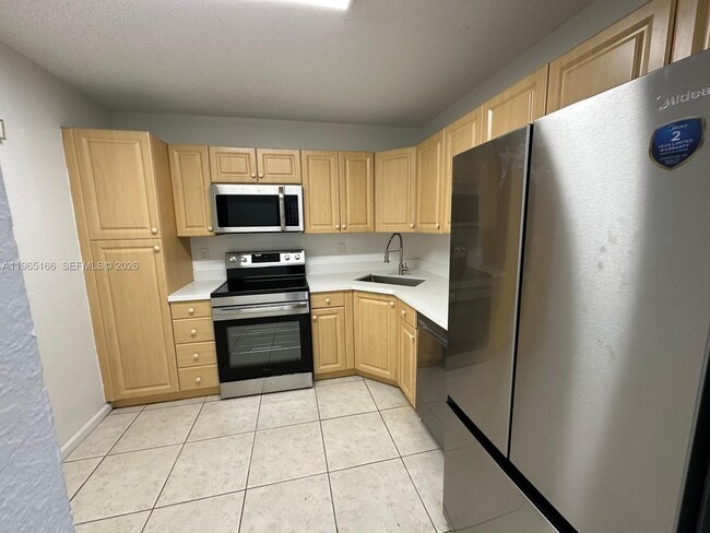 Foto del edificio - 2428 NW 49th Terrace