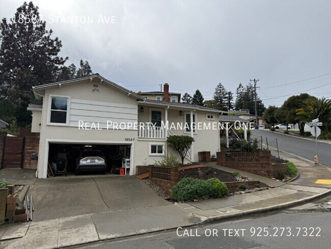 Foto del edificio - 18587 Stanton Ave
