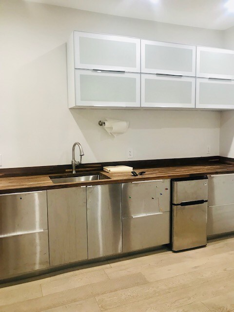 Kitchen Space - 17 Weldon Rd