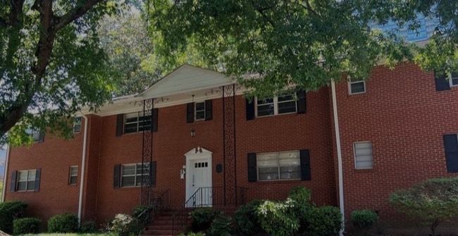 Building Photo - 3660 Peachtree Rd NE