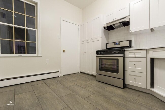 Foto del edificio - 154 W 29th St