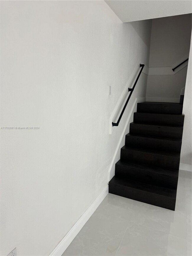 Foto del edificio - 9050 NW 28th St