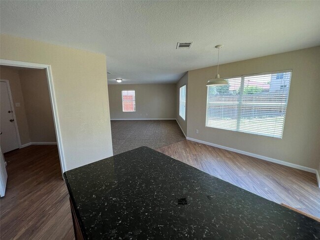 Foto del edificio - 9953 Mt Pheasant Rd