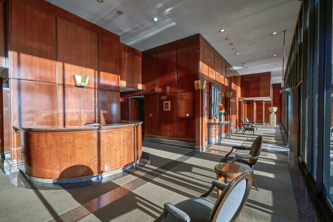 Foto del edificio - 1240 N Lake Shore Dr.