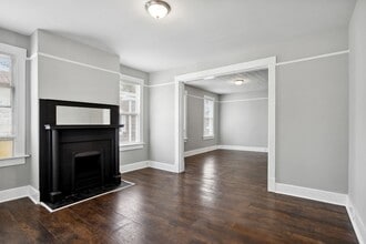 Building Photo - 1211 E 33rd St