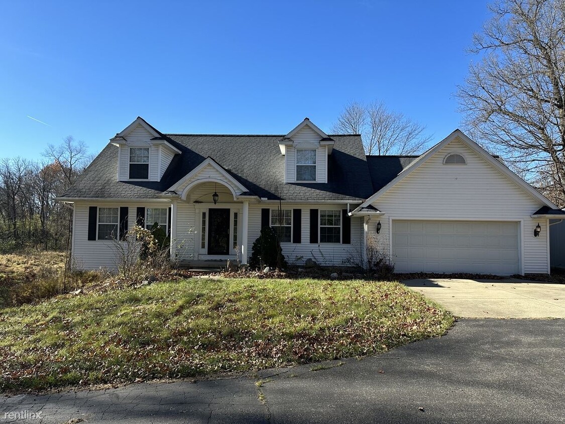 4118 Emerson Rd, Spring Arbor, MI 49283 House Rental in Spring Arbor