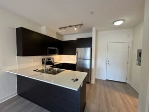 Building Photo - 20460 Douglas Cres