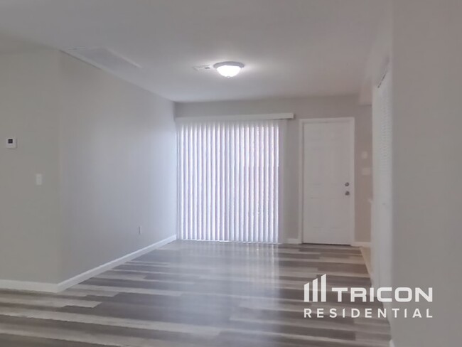 Foto del edificio - 41109 McDowell Street Hemet CA