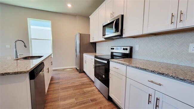 Foto del edificio - 348 S Zuni Rd