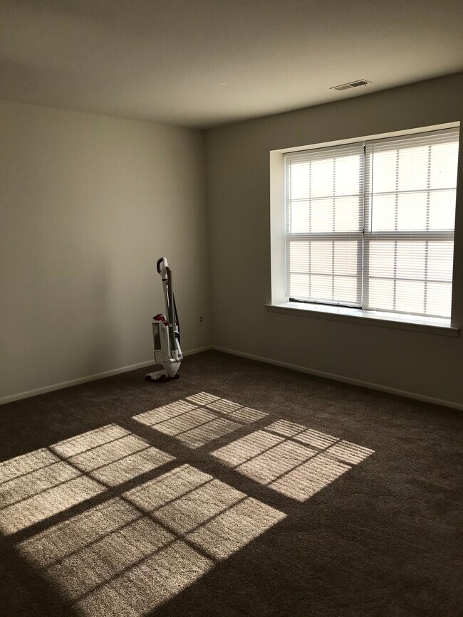 1188 Lower Landing Rd, Blackwood, NJ 08012 Townhome Rentals in