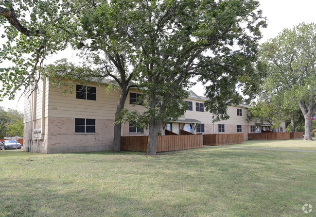 donna lynn apartments grand prairie tx apartments com