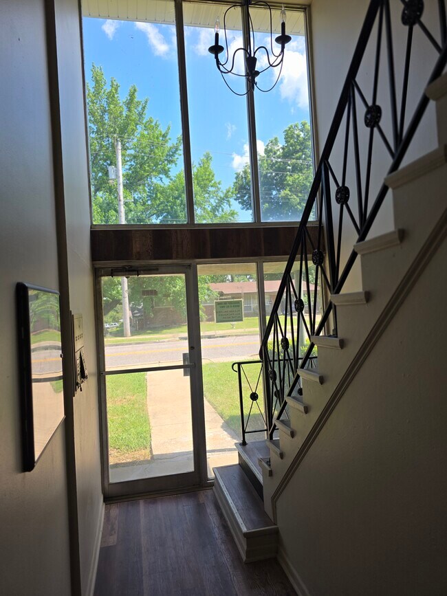 5421 Entrada controlada de Bermudas - 5421 Bermuda Dr