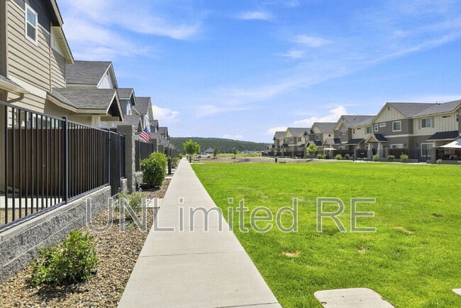 Photo - 12249 Curtis Ct Townhome