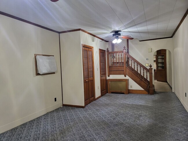 Foto del edificio - 3/4 Bedroom For Rent