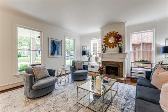 Foto principal - 3829 Amherst Ave