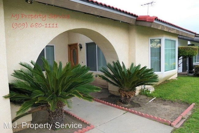 Building Photo - 13383 Netzley Pl