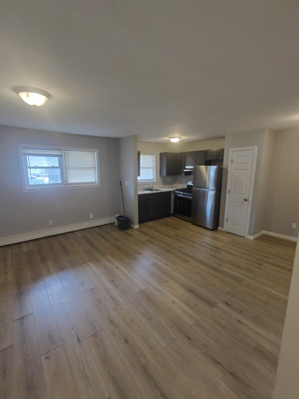 Foto principal - 135 Rockwell Ave
