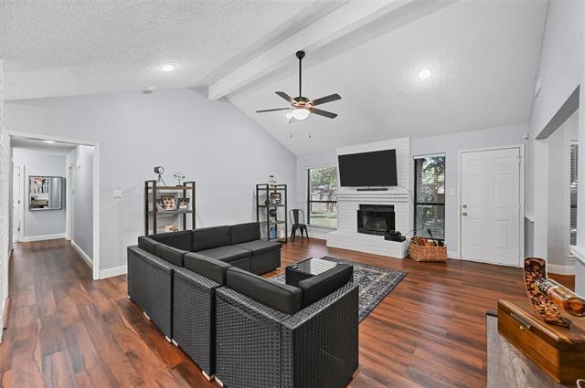 Building Photo - 2530 Seven Hills Dr