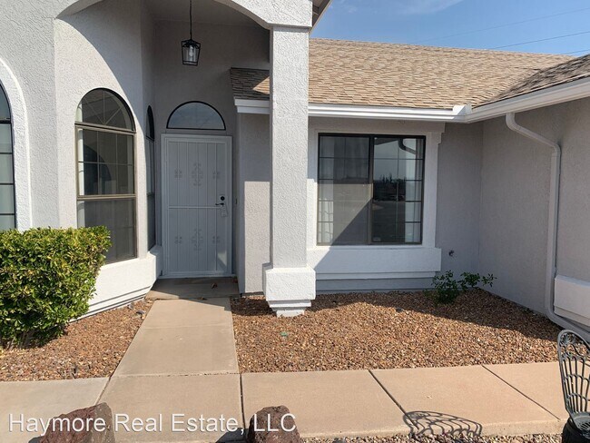Building Photo - 4 br, 2 bath House - 3210 Ridge Crest Street