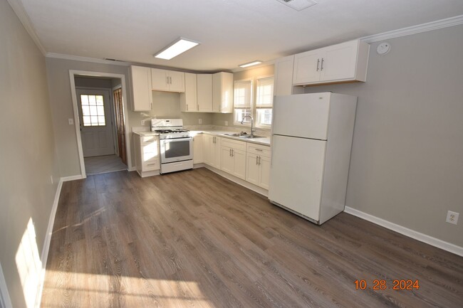 Foto del edificio - 2 Bedroom, 1 Bath Home in Greenfield