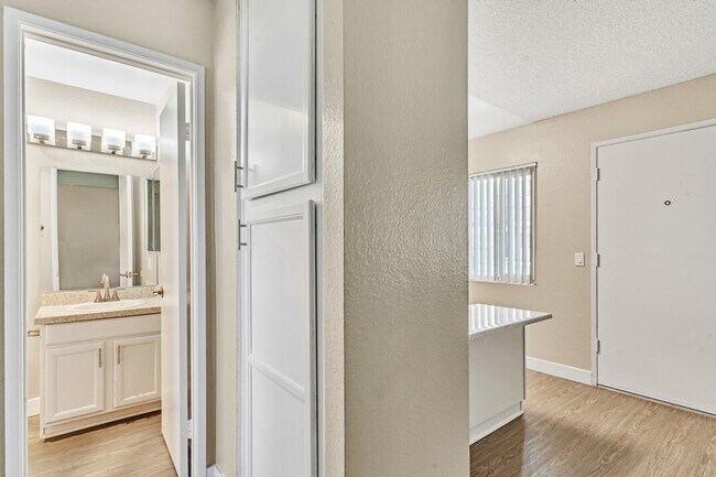 Interior Photo - The Madison