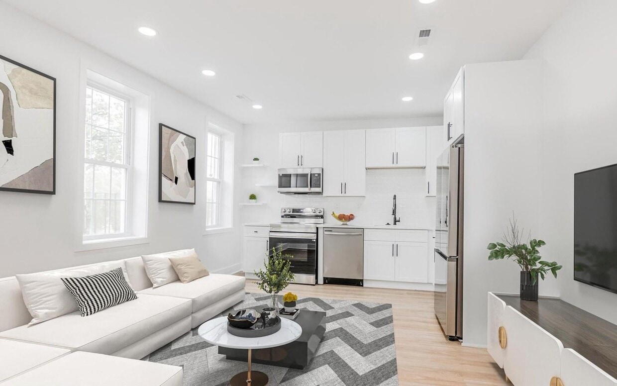 Foto principal - 1801 Otis St NE