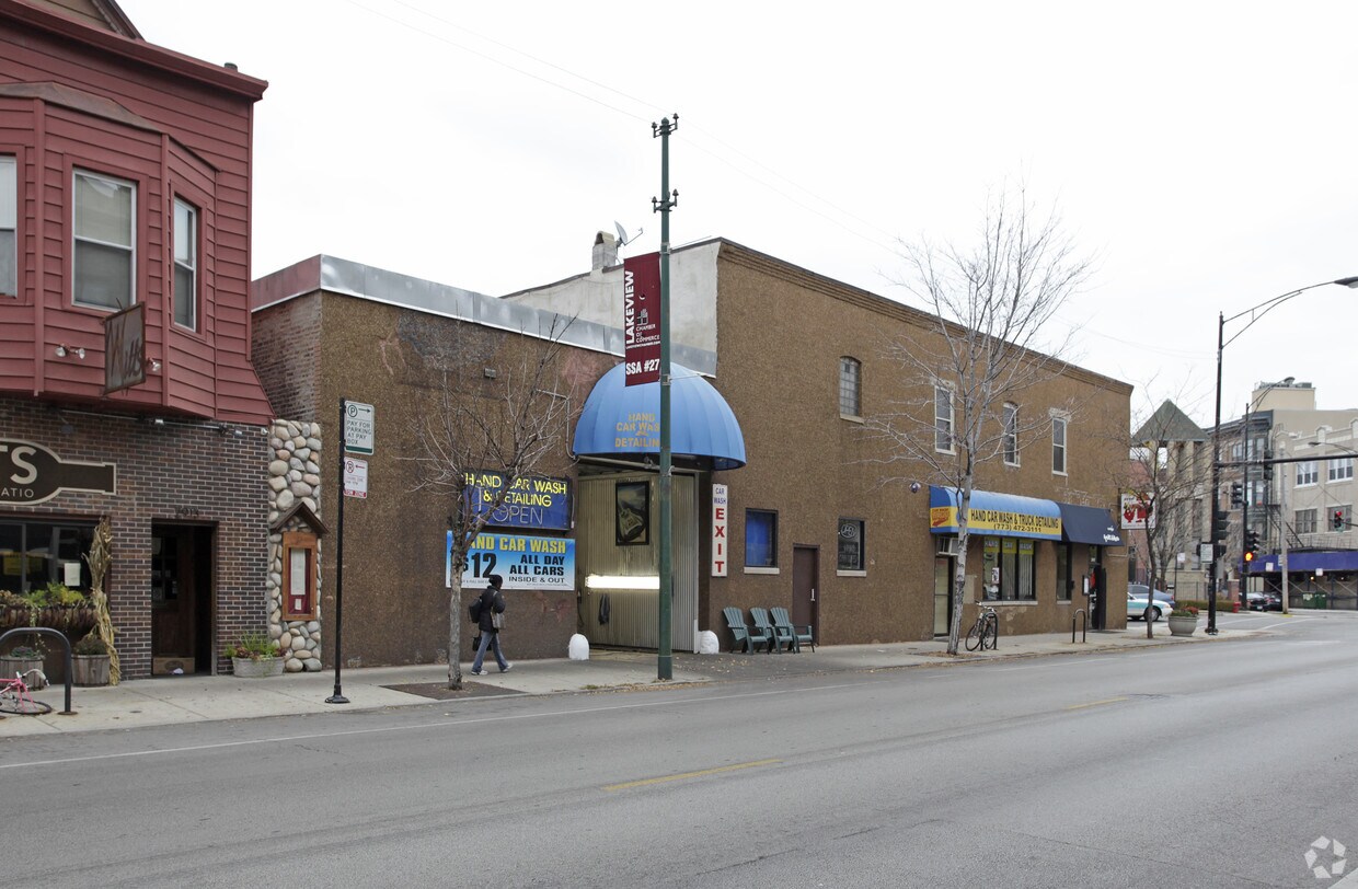 Primary Photo - 2901-2911 N Lincoln Ave