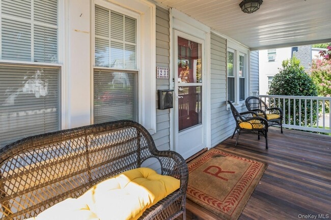 Foto del edificio - 23 W 7th St