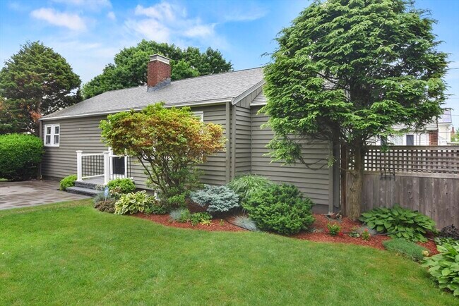 Foto del edificio - 101 Falmouth Rd
