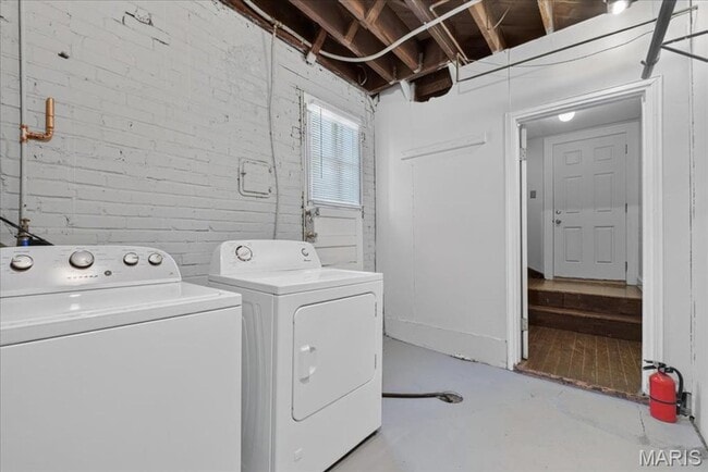 Building Photo - Cute Tower Grove South Home