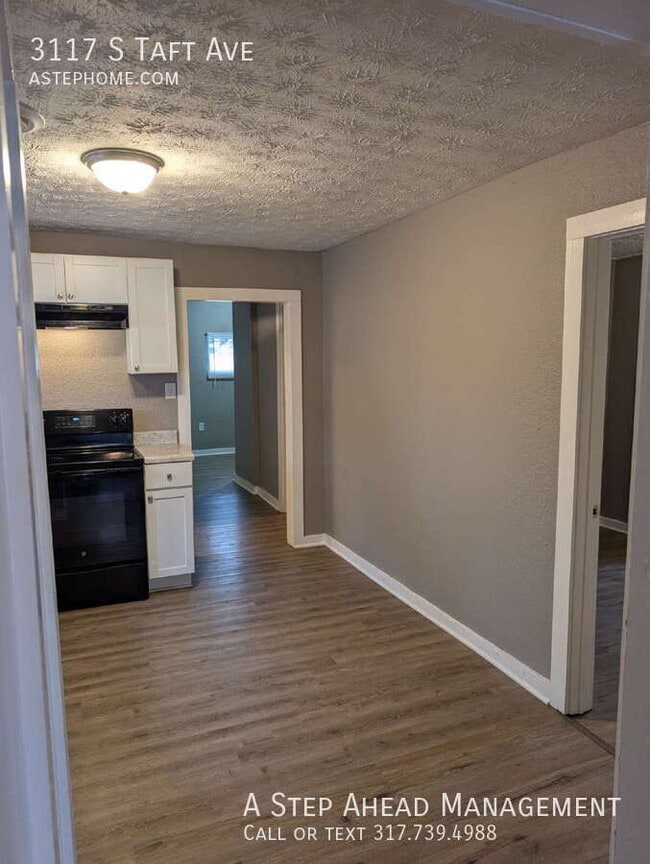 Building Photo - 3117 S Taft Ave