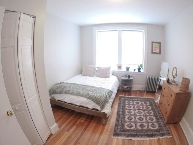 Foto del edificio - 245 Freeman St