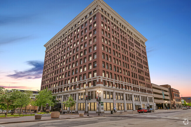 Building Photo - Civic Center Plaza Apartments