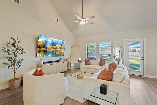 Foto del edificio - 17812 Hanson Ridge Dr